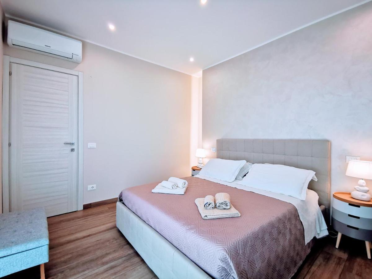 Attico Belvedere Centralissimo Vista Mare Apartment แตร์โมลิ ภายนอก รูปภาพ