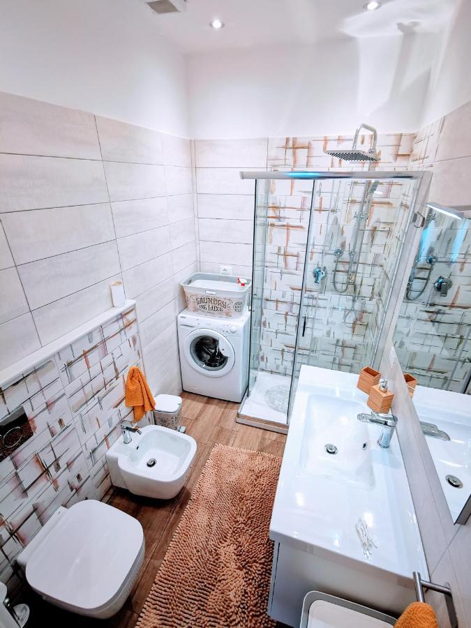 Attico Belvedere Centralissimo Vista Mare Apartment แตร์โมลิ ภายนอก รูปภาพ