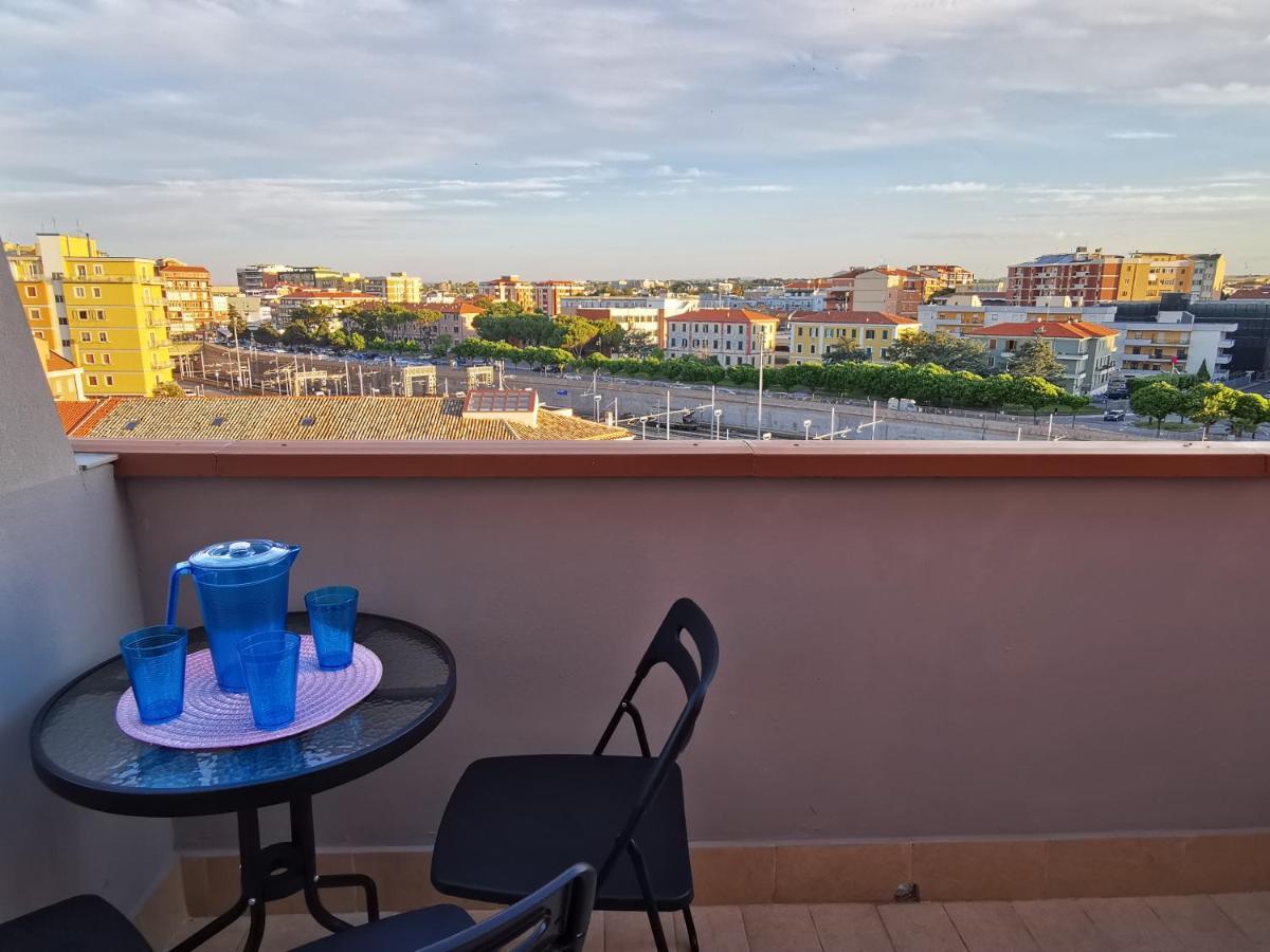 Attico Belvedere Centralissimo Vista Mare Apartment แตร์โมลิ ภายนอก รูปภาพ