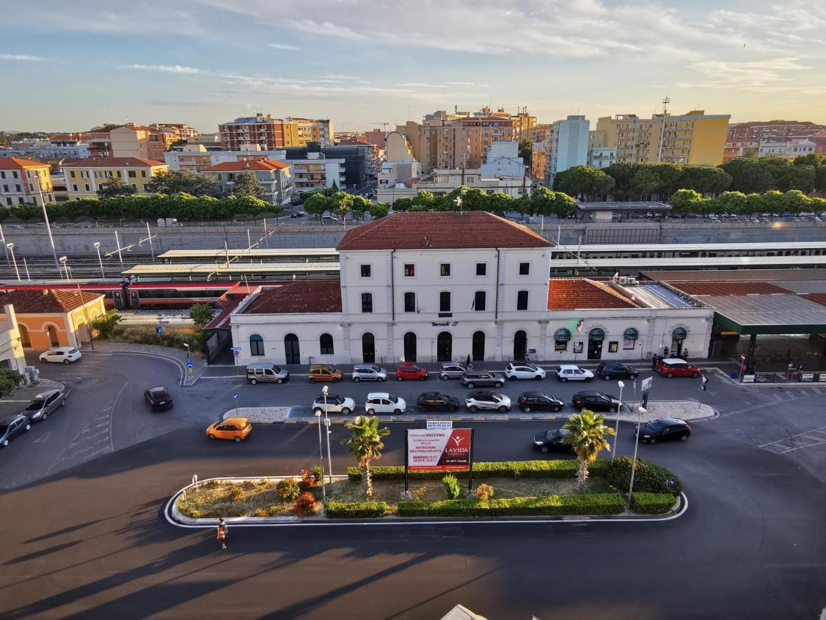 Attico Belvedere Centralissimo Vista Mare Apartment แตร์โมลิ ภายนอก รูปภาพ